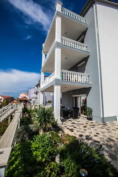 Apartment In Crikvenica With Sea View, Terrace, Air Conditioning, Wifi 3492-8