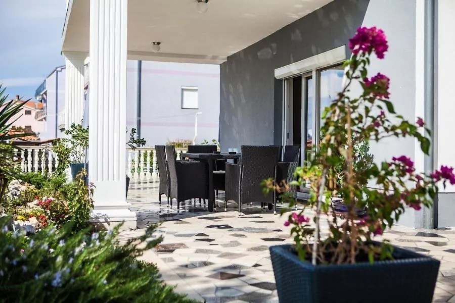 Apartment In Crikvenica With Sea View, Terrace, Air Conditioning, Wifi 3492-8