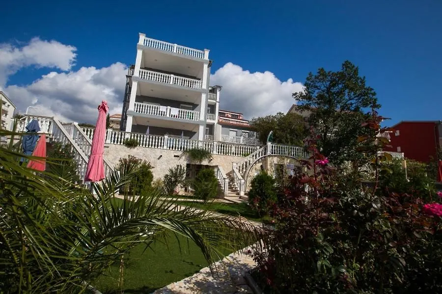 Apartment In Crikvenica With Sea View, Terrace, Air Conditioning, Wifi 3492-8