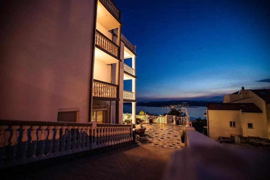 Apartment In Crikvenica With Sea View, Terrace, Air Conditioning, Wifi 3492-8